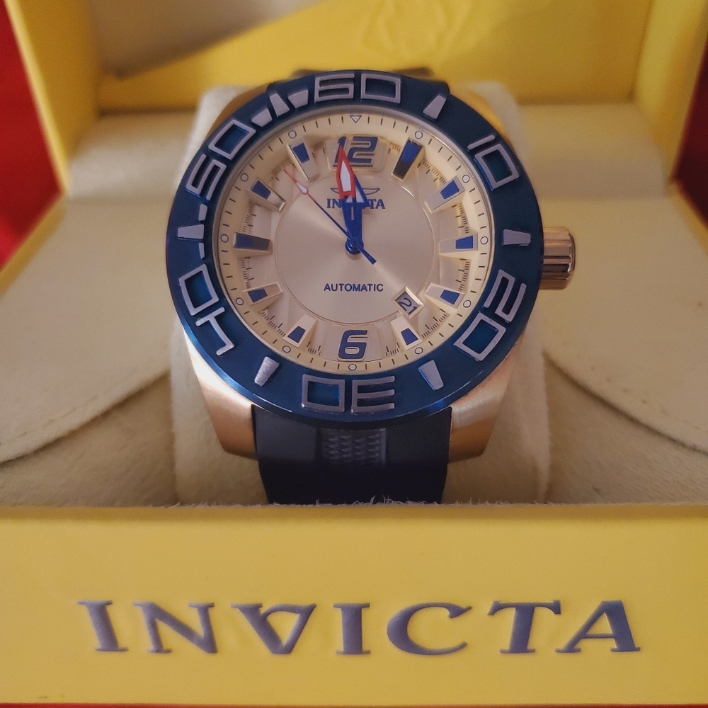 EUC!!! Invicta Aviator Watch